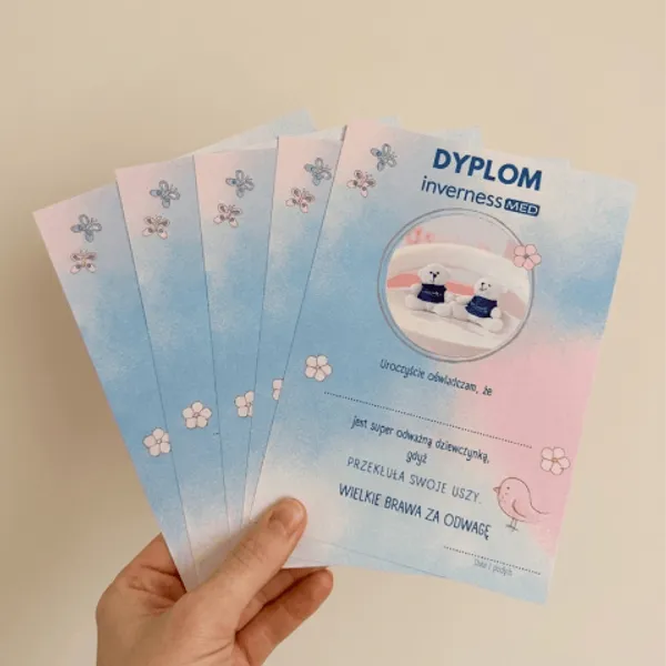 Cute Box — dyplom pierwszego przekłucia uszu dla dziecka, Cute Piercing Warszawa