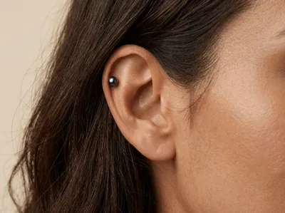 Przekłuwanie chrząstki — Cute Piercing Warszawa